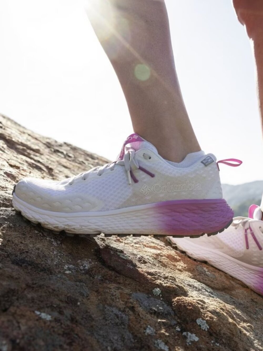 Columbia Women's White Pink Konos TRS Outdry Trail Hiking Shoes Size 8.5